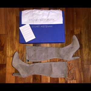 New in box Stuart Weitzman “Keenland” boots 7.5